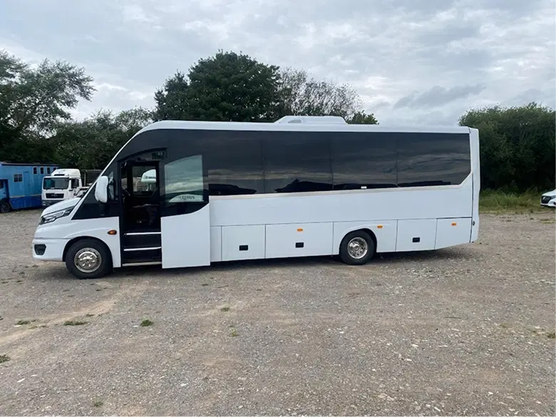 16–32 seater coach hire