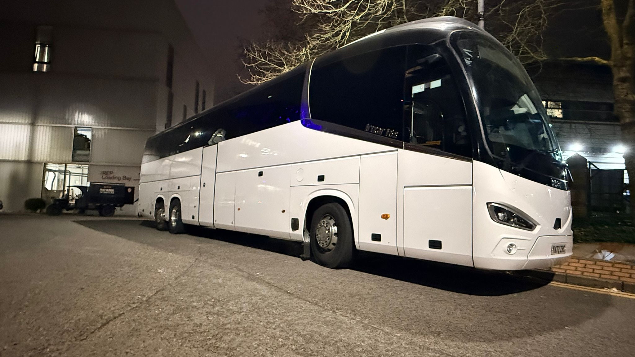 Coach hire pricing for Ireland travel
