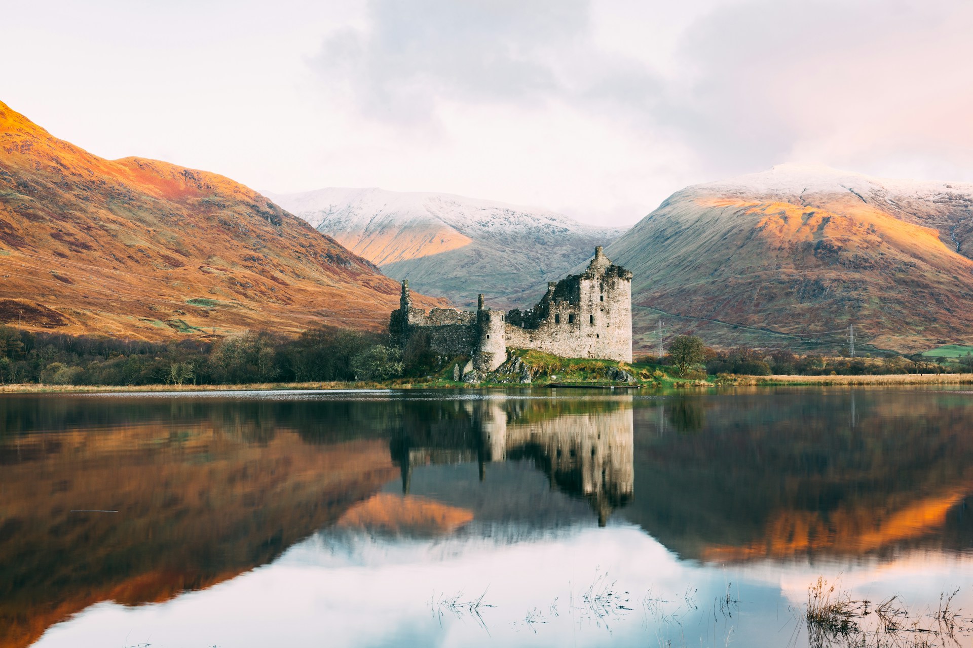Coach travel to Scotland scenic landscape